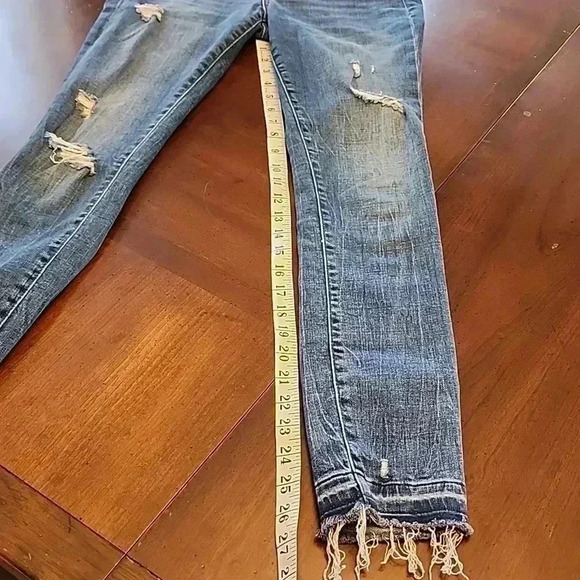 Abercrombie and Fitch Skinny Denim Jean - Picture 11 of 11